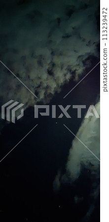 The appearance of the sky with beautiful clouds and the moon on a very quiet night 113239472