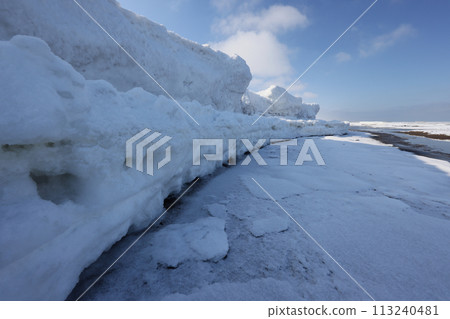 Hokkaido Ikushina coast drift ice wall scenery 113240481