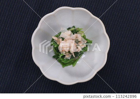 菠菜 113242896