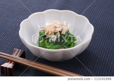 菠菜 113242898