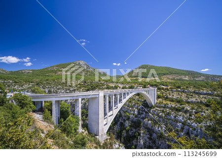 Pont de l'Artuby bridge, Canyon of Verdon River (Verdon Gorge) in Provence, France 113245699