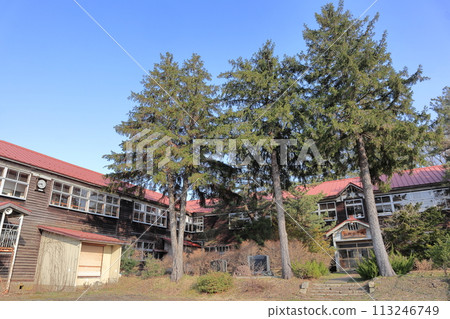 Former Hitoshi Elementary School 113246749