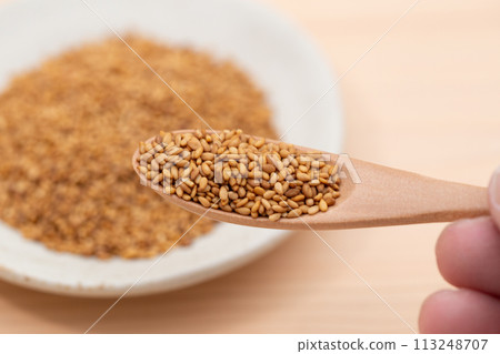 Golden sesame (roasted golden sesame) 113248707