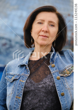 beautiful senior woman beautiful senior woman 113249136