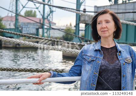 beautiful senior woman beautiful senior woman 113249148