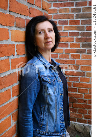 beautiful senior woman beautiful senior woman 113249161