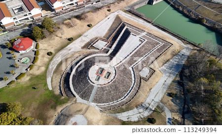 Higashihiroshima City_Historic site [Mitsujo Tumulus] Aerial photography_No12 113249394