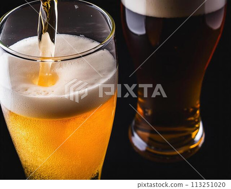 倒啤酒的圖片 倒啤酒的圖片 113251020