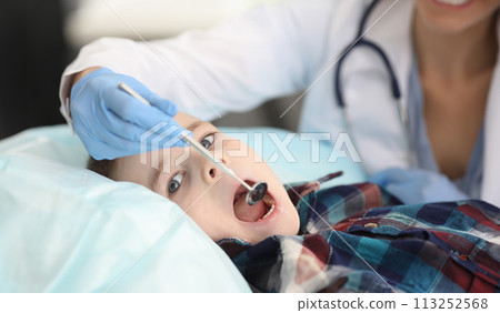 Cute kid in nurse office Cute kid in nurse office 113252568