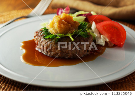 Japanese-style grated hamburger steak with homemade ponzu sauce Japanese-style grated hamburger steak with homemade ponzu sauce 113255046