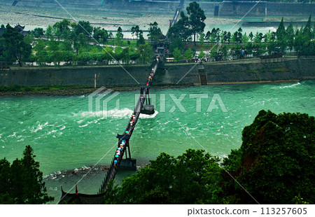 Great civil engineering work in ancient China, Dujiangyan in Sichuan Province, Anlan Bridge over the Waijiang River Great civil engineering work in ancient China, Dujiangyan in Sichuan Province, Anlan Bridge over the Waijiang River 113257605
