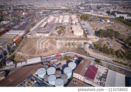 Storage tanks for liquefied ga Storage tanks for liquefied ga 113258602