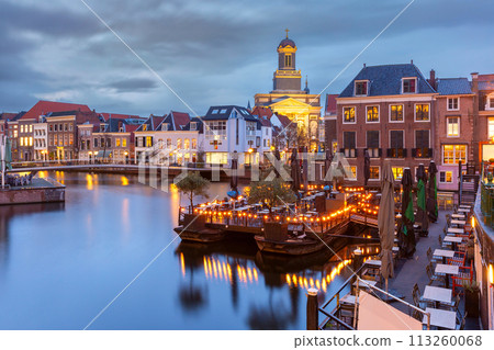 Christmas Leiden canal Oude Rijn 113260068
