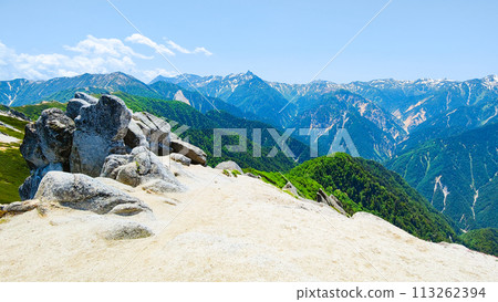 夏季攀登津椿山（北椿岳～津椿山） 113262394