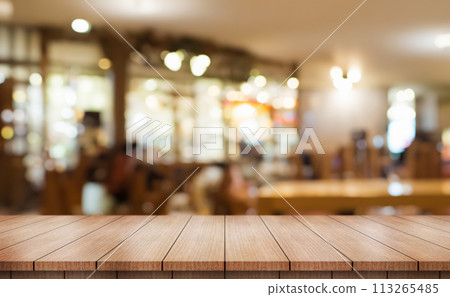 table, restaurant, bar 113265485