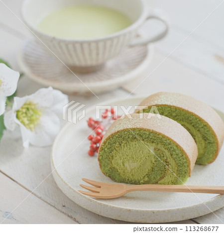 Tea time with Japanese sweets matcha roll cake 113268677