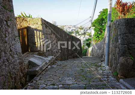 Shima Sea Villa Kinjo Town Stone-paved Road (Naha City, Okinawa Prefecture) Shima Sea Villa Kinjo Town Stone-paved Road (Naha City, Okinawa Prefecture) 113272608