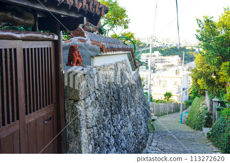 志摩海別墅金鎮鵝卵石路(沖繩縣那霸市) 志摩海別墅金鎮鵝卵石路(沖繩縣那霸市) 113272620