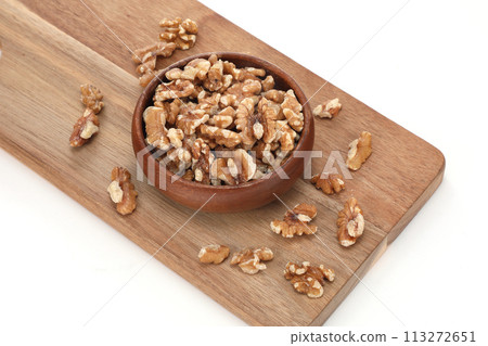  Walnut 113272651