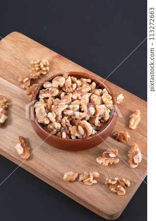 Walnut  Walnut 113272663