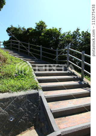 大崎燈塔、大崎燈塔、三重縣大王町、山萬山公園、伊勢灣、太平洋、縣立名切漁港、名切久喜城跡 113275438