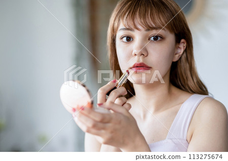 Beauty Image Young lady 113275674