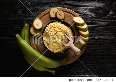 Banana flour, concept of cooking food, tasty banana flour 113277924