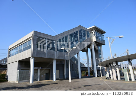 South exit of Aino Station (Tokaido Main Line) 113280938