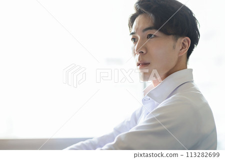 令人耳目一新的年輕人 令人耳目一新的年輕人 113282699