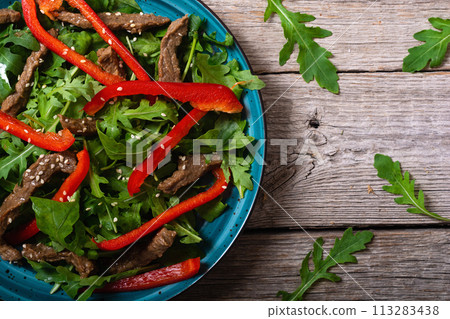 Healthy salad with beef red pepper 113283438