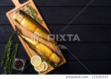 Golden smoked fish ( mackerel ) and ingredient 113283525