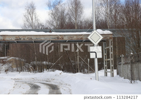 The main provides the city with hot water. Selective focus. The large pipes  113284217