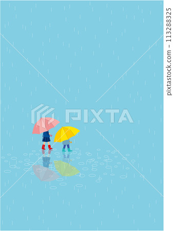 一個女孩和一個男孩在雨中撐著傘散步的插圖（垂直） 113288325