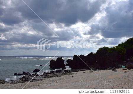 Seaside view 113292931