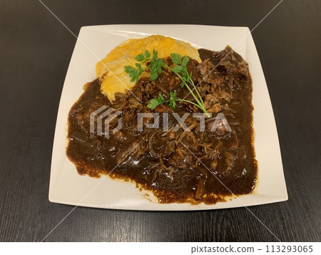 Beef belly, beef ribs, omelet rice Beef belly, beef ribs, omelet rice 113293065