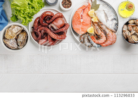 Seafood Platter Delight 113296833