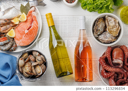 Seafood Platter Delight 113296834