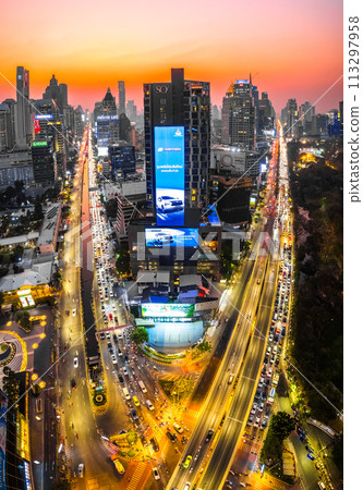 Aerial view of Lumpini district at sunet in Bangkok, Thailand Aerial view of Lumpini district at sunet in Bangkok, Thailand 113297958