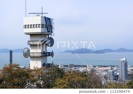 Bisan-Seto Marine Traffic Center ensures safety of marine traffic on the Bisan-Seto Sea Route 113298474