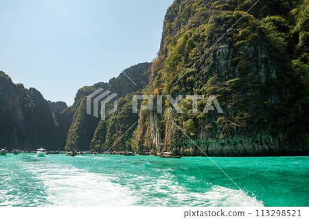 從普吉島可以欣賞到皮皮島的壯麗景色 113298521