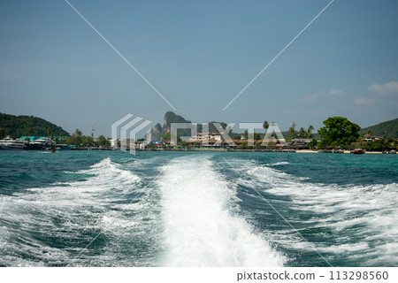 Spectacular views of the Phi Phi Islands, accessible from Phuket 113298560