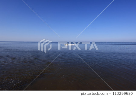 Hokkaido Sea of Okhotsk: Quiet 113299680