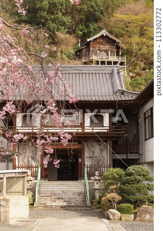 慈恩寺,岡山縣津山市天台氏的單位寺廟:仁王門 慈恩寺,岡山縣津山市天台氏的單位寺廟:仁王門 113302772