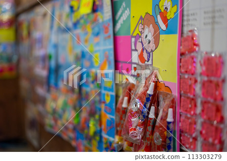 Showa retro nostalgic scenes 113303279