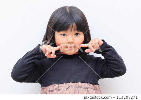 3 year old girl 3 year old girl 113305271