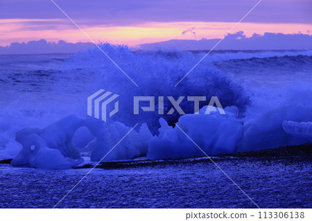 北海道鄂霍次克冬天的風景 113306138