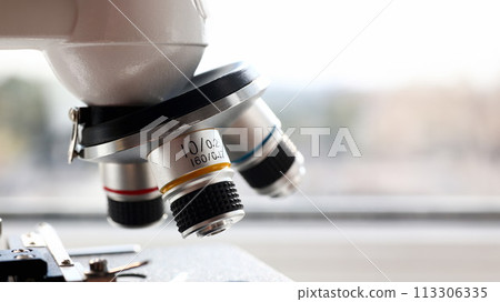 The head microscope on the background of The head microscope on the background of 113306335