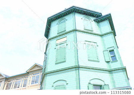 View of the Sun Yat-sen Memorial Hall in Kobe, Hyogo Prefecture 113315080