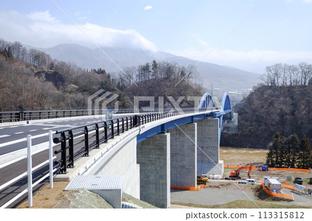Kasakura Kabeta Bridge, opened in 2024, architecture 113315812