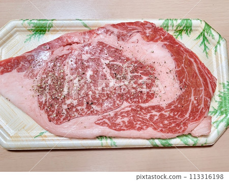 牛裡肌牛排（三崎牛）的照片素材 113316198
